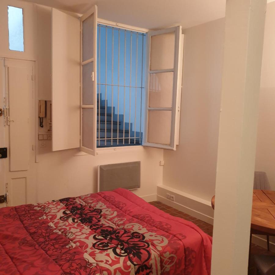Le Studio Des Enfants Rouges Apartamento Paris Exterior foto